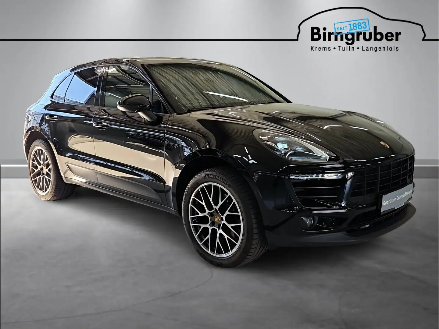 Porsche Macan Schwarz - 1