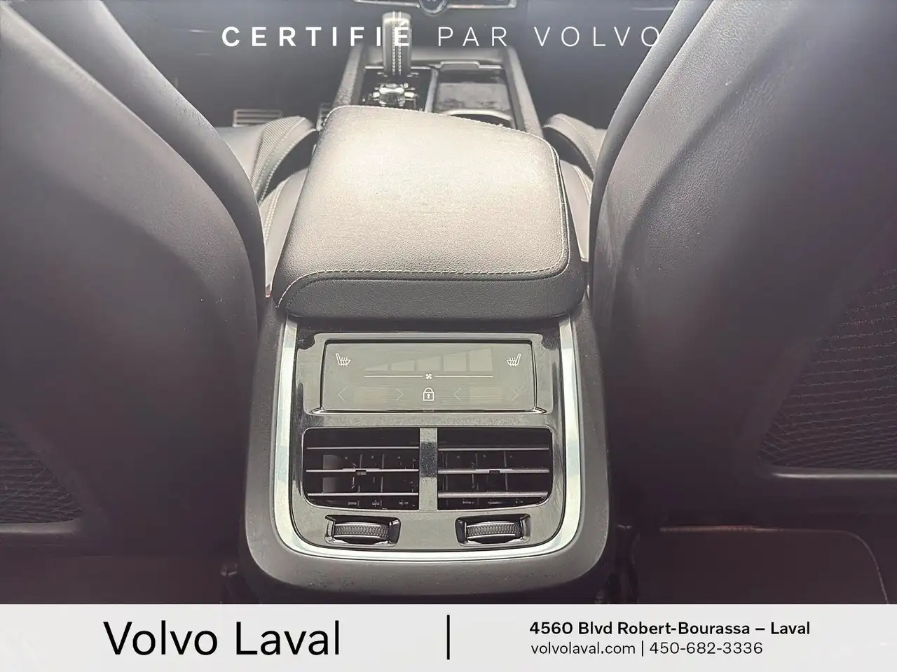Volvo XC60 снимка Volvo XC60