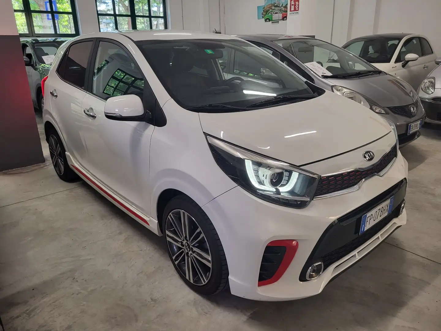 Kia Picanto 1.0 GT Line 5P LIBRETTO SERVICE! GARANZIA 12 MESI Weiß - 1