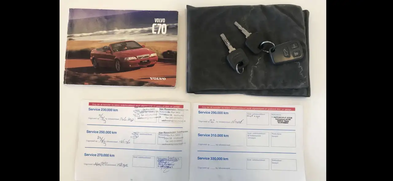 Volvo C70 2.3 T5 Prestige, foto 4