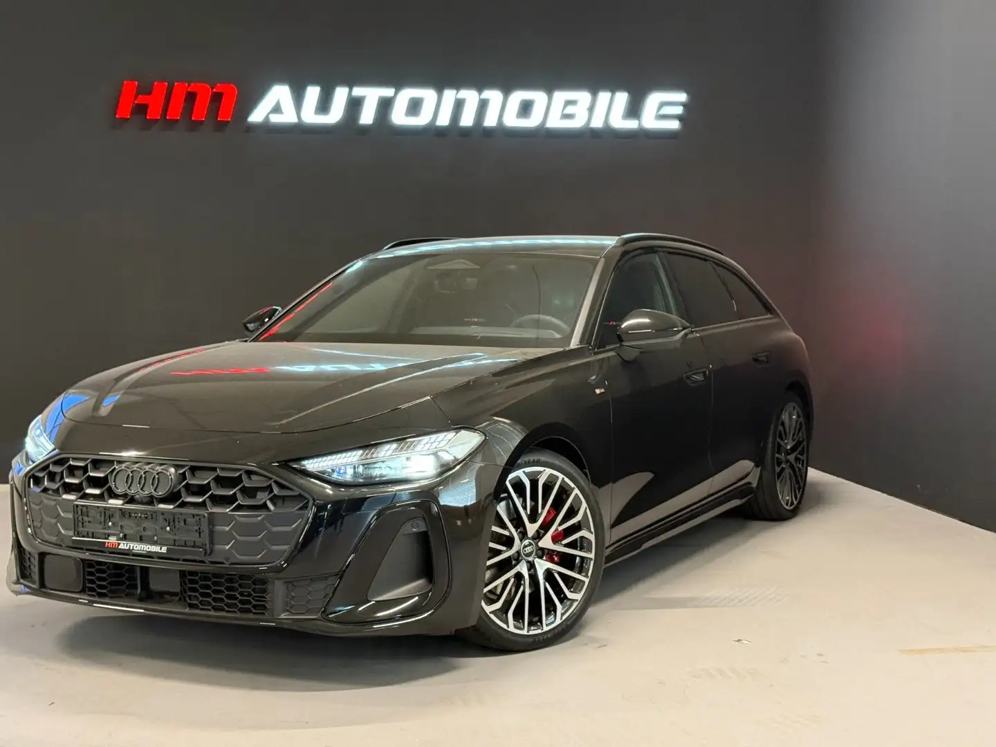 Audi A5 TDI Avant quattro/20/S-SPORTSITZE+/TECH PRO Zwart - 1