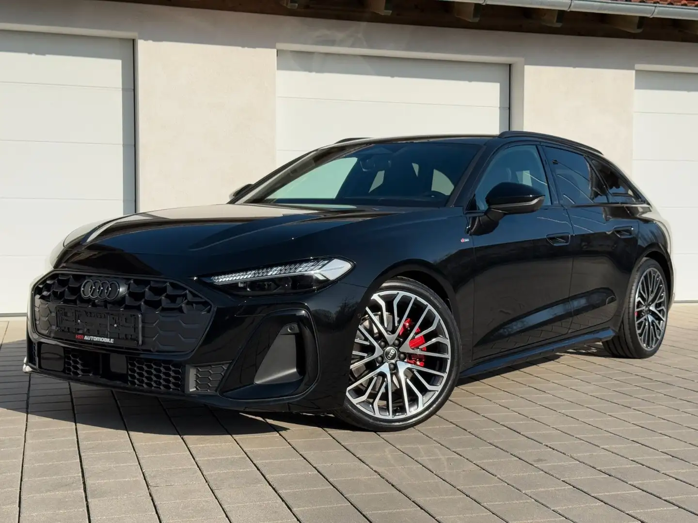 Audi A5 TDI Avant quattro/20/S-SPORTSITZE+/TECH PRO Fekete - 1