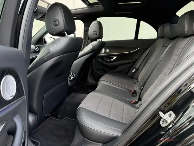 Mercedes-Benz E-Class view 15