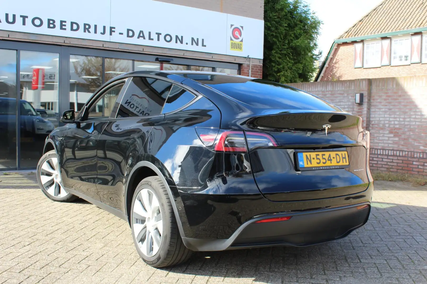 Tesla Model Y Long Range AWD 75 kWh Noir - 2