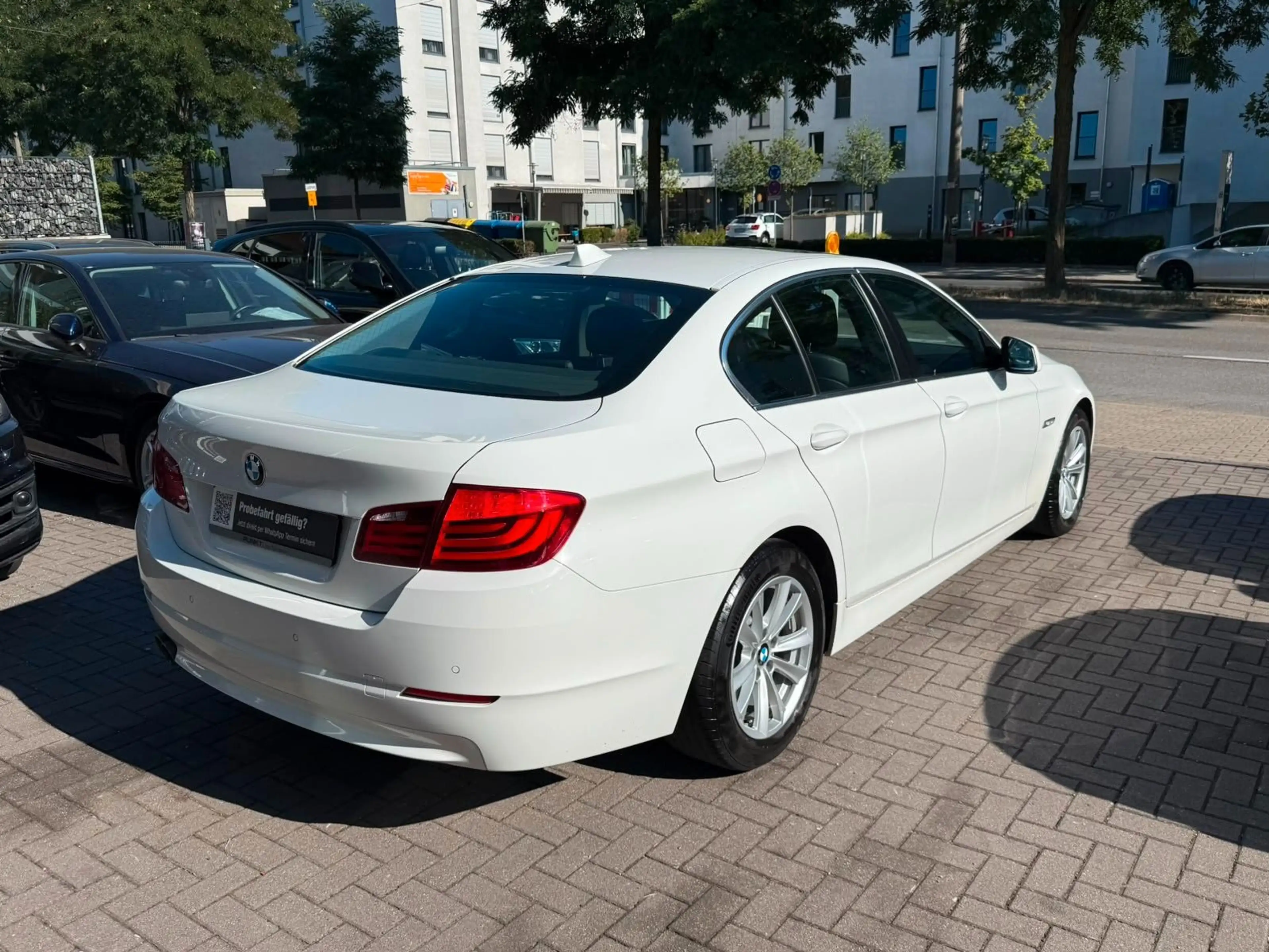 BMW 523 i Limousine*Schiebedach*1.Hand*Temp*AHK*Xenon — photo 3