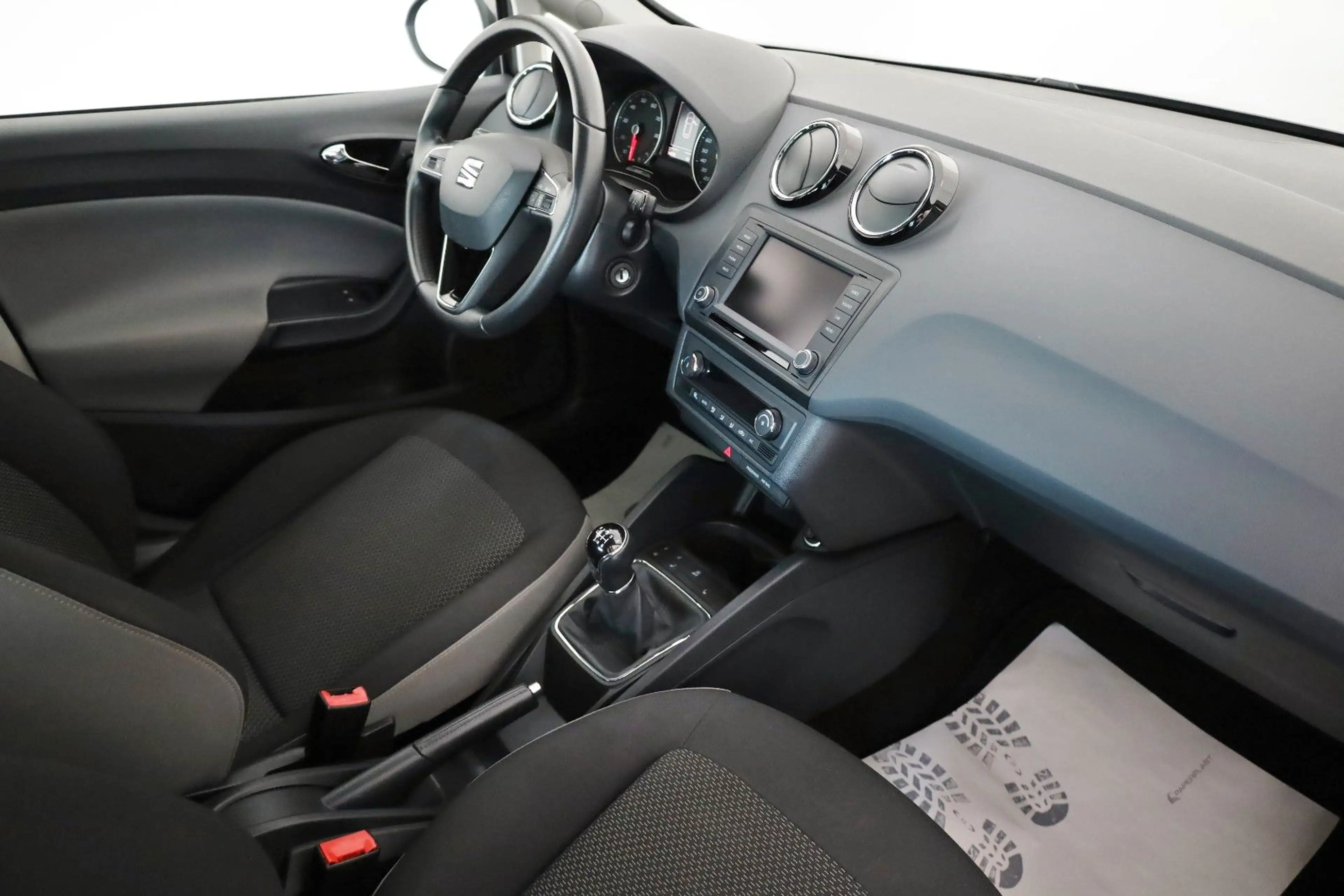 SEAT Ibiza Style, SH,PDC,Klima,Tempomat,8fach bereift — photo 4