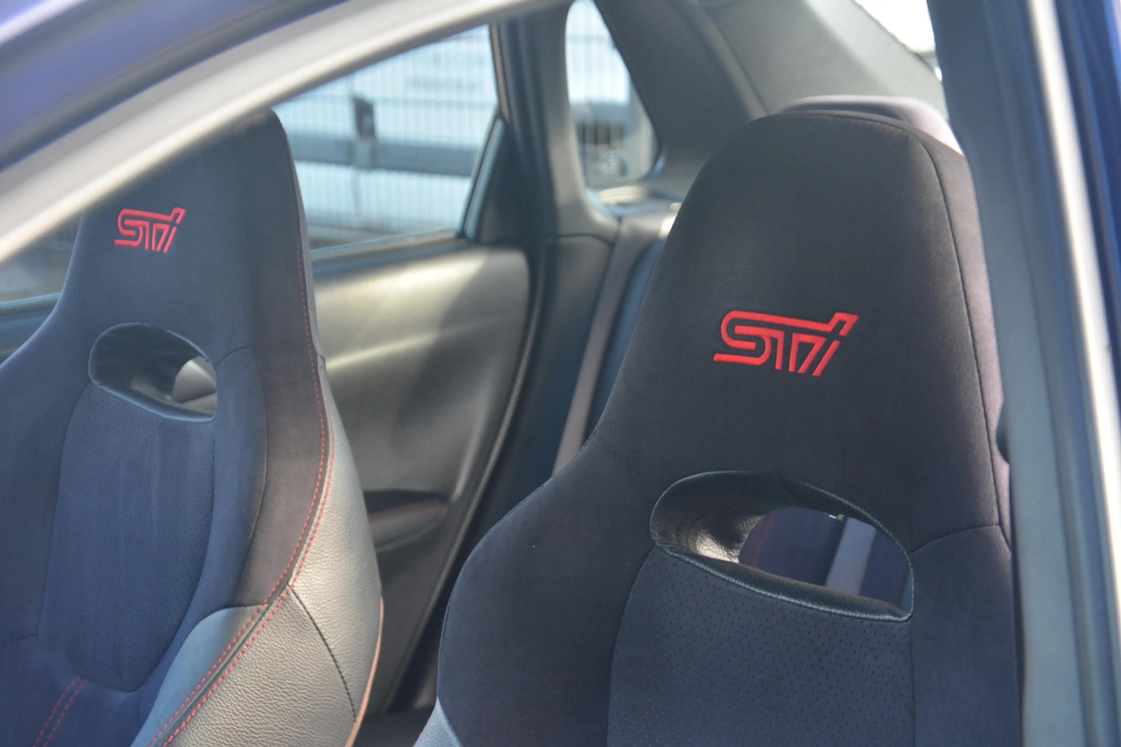 Subaru WRX STI 2.5 T Sport Executive | Xenon | SI-Drive | Cru — photo 12