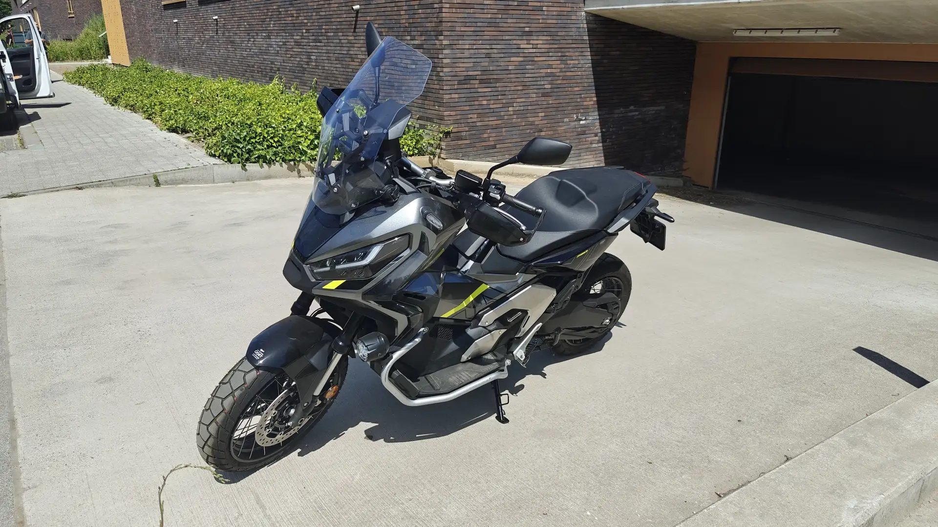 Honda X-ADV Adventure Pack - 1
