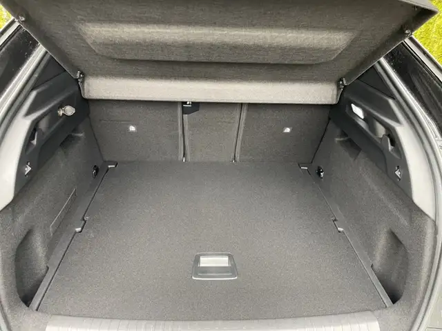Peugeot 3008 GT Hybrid 145 e-DCS6 Ansicht 5
