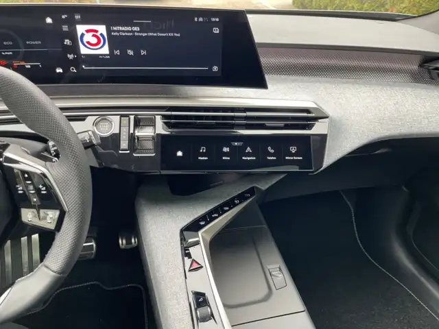 Peugeot 3008 GT Hybrid 145 e-DCS6 Ansicht 10