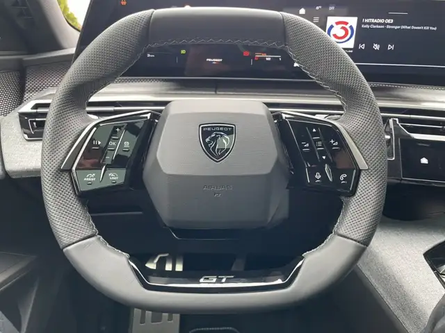 Peugeot 3008 GT Hybrid 145 e-DCS6 Ansicht 12