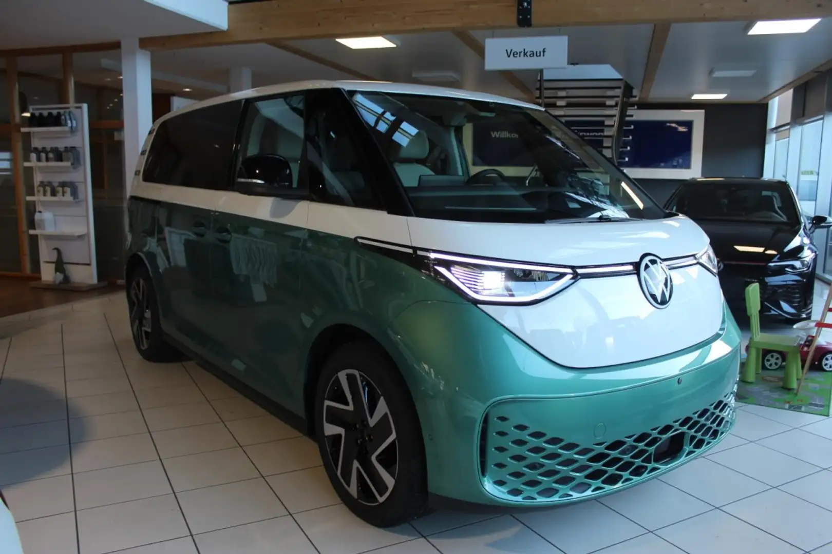 Volkswagen ID. Buzz Pro Matrix/Area-View/Travel-Assist Klima Navi Vert - 2