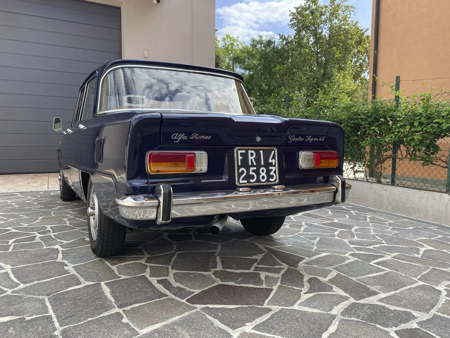 Alfa Romeo Giulia 1300 Super Blu/Azzurro - 2