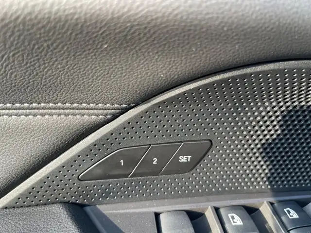 BMW M view 14
