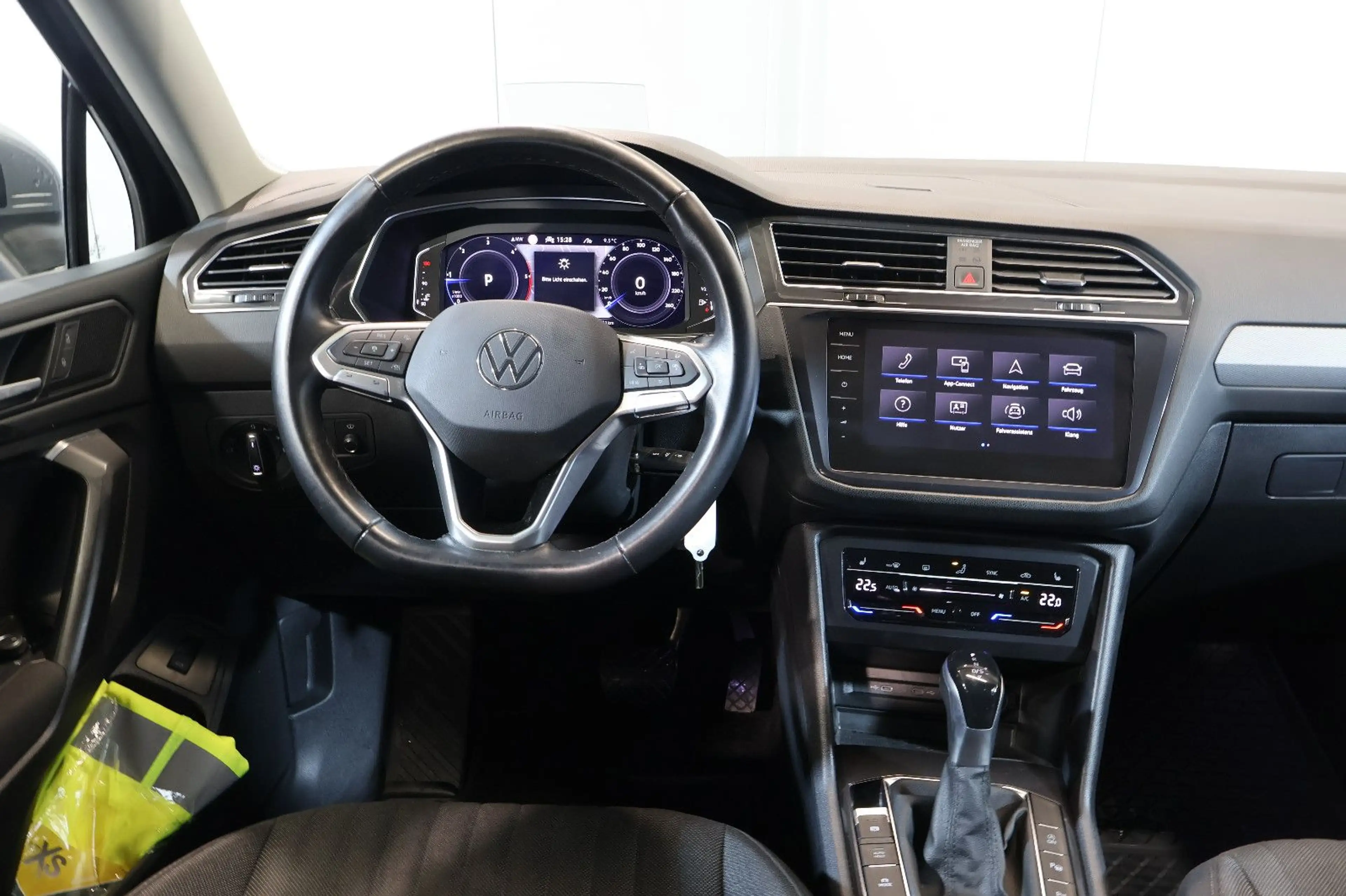 Volkswagen Tiguan Allspace 2.0 TDI Life HUD+AID+MATRIX+AHK — photo 8