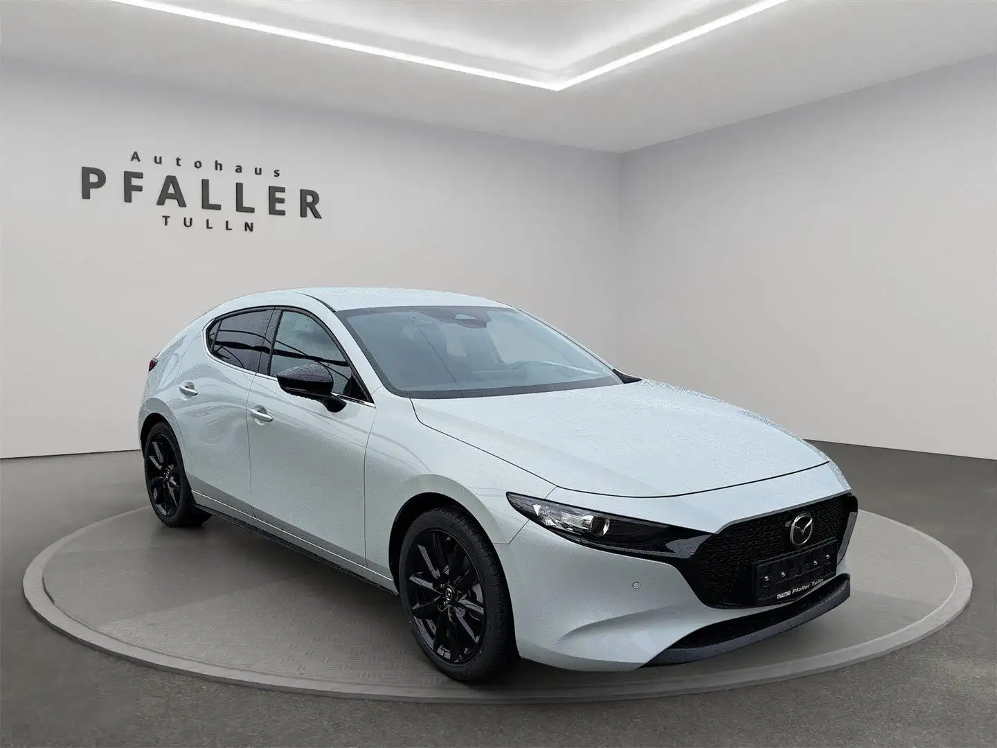 Mazda 3 e-Skyactiv-G140 Homura AT Weiß - 2