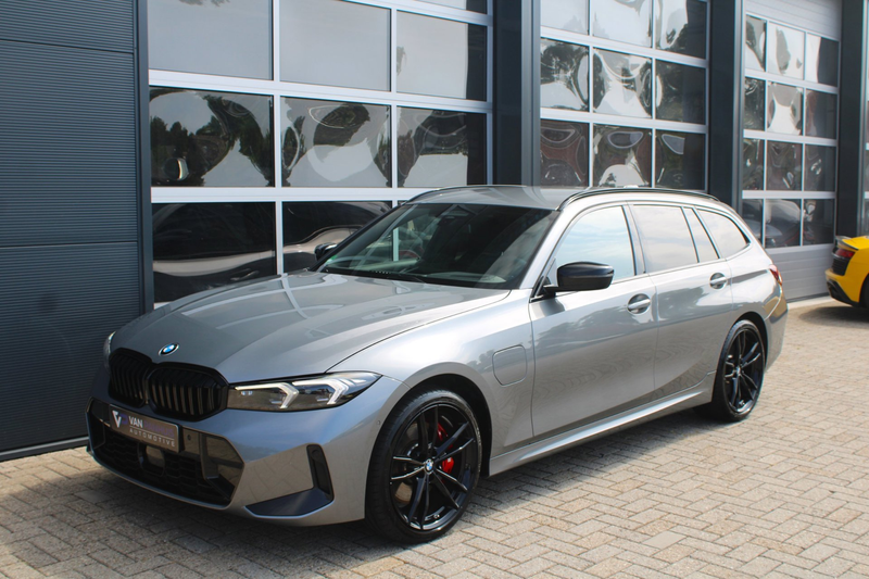 BMW 330 3-serie Touring 330e M-Sport Pro | ACC | Head-up | — photo 9