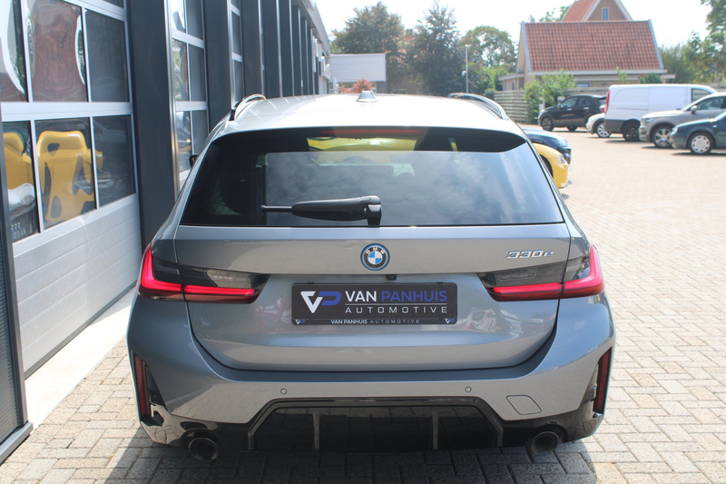BMW 330 3-serie Touring 330e M-Sport Pro | ACC | Head-up | — photo 15
