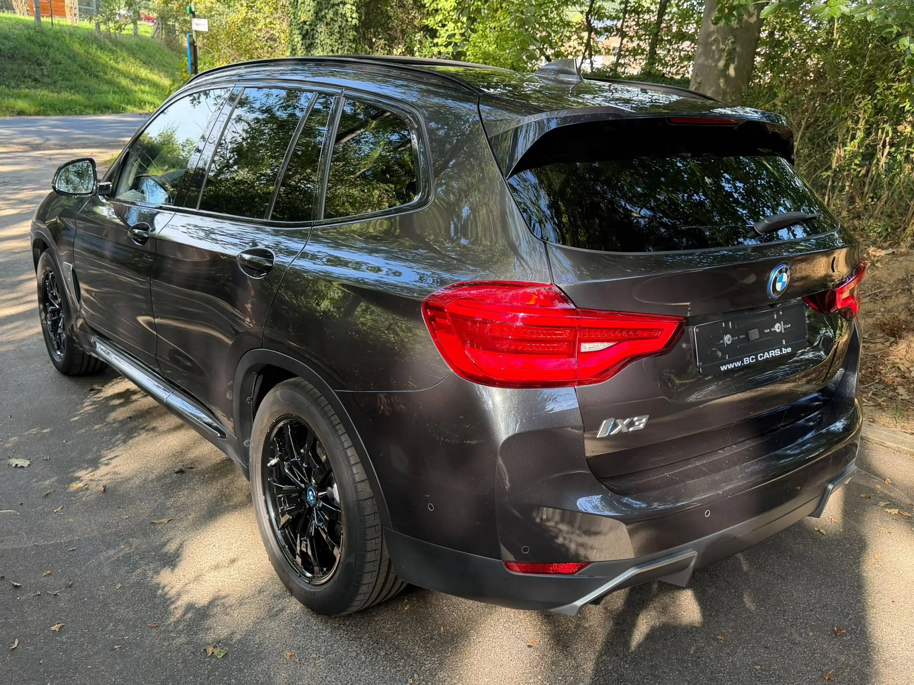 BMW iX3 iX3 M-Pakket-Pano-Led-ACC-HK Sound-Head Up-19" — photo 6