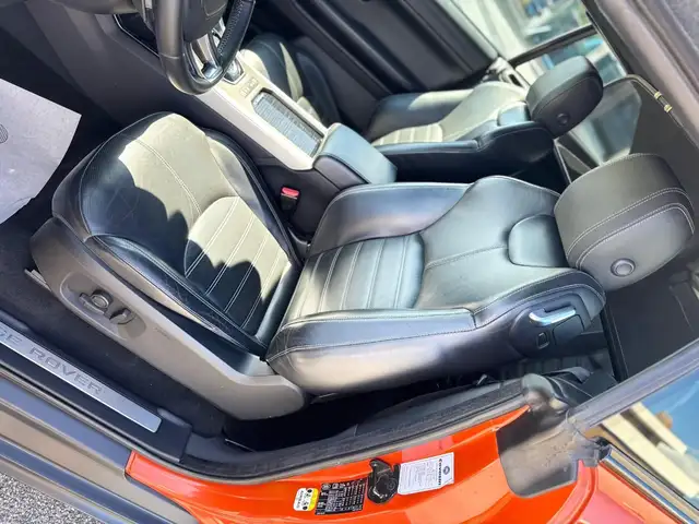Land Rover Range Rover Evoque view 7