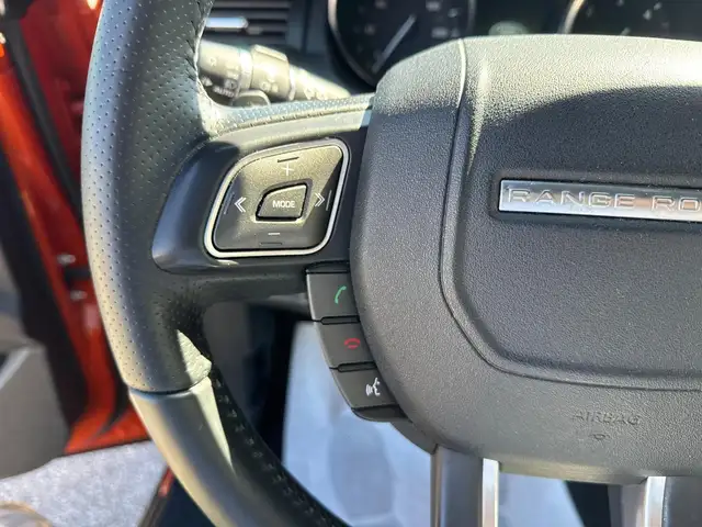 Land Rover Range Rover Evoque view 28