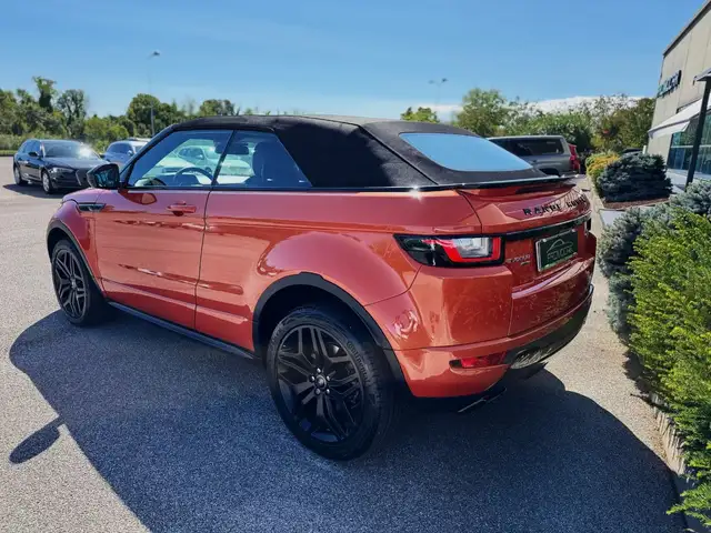 Land Rover Range Rover Evoque view 5