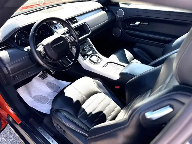 Land Rover Range Rover Evoque view 6