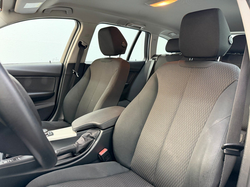 BMW 318 d Advantage touring ATM 50TKM BMW Service — photo 15