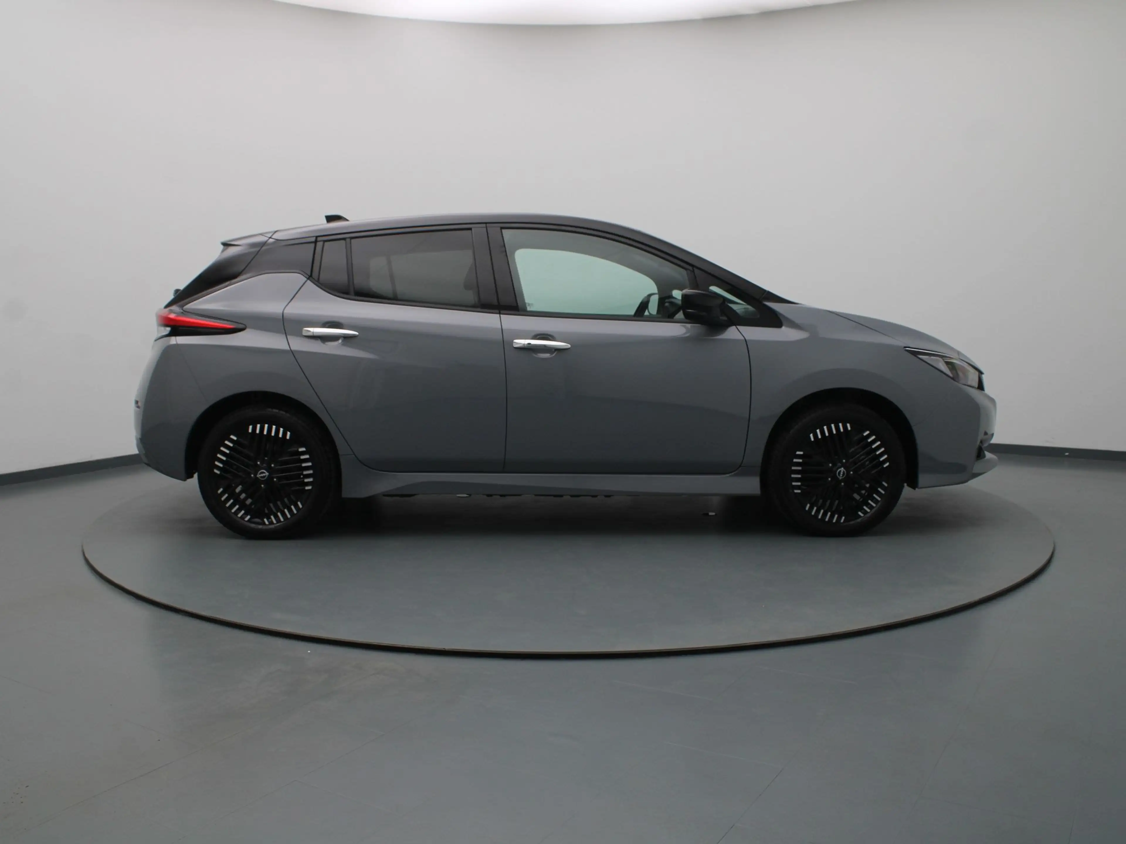 Nissan Leaf e+ Tekna 59 kWh Apple Carplay/Android Auto | Trekh — photo 25