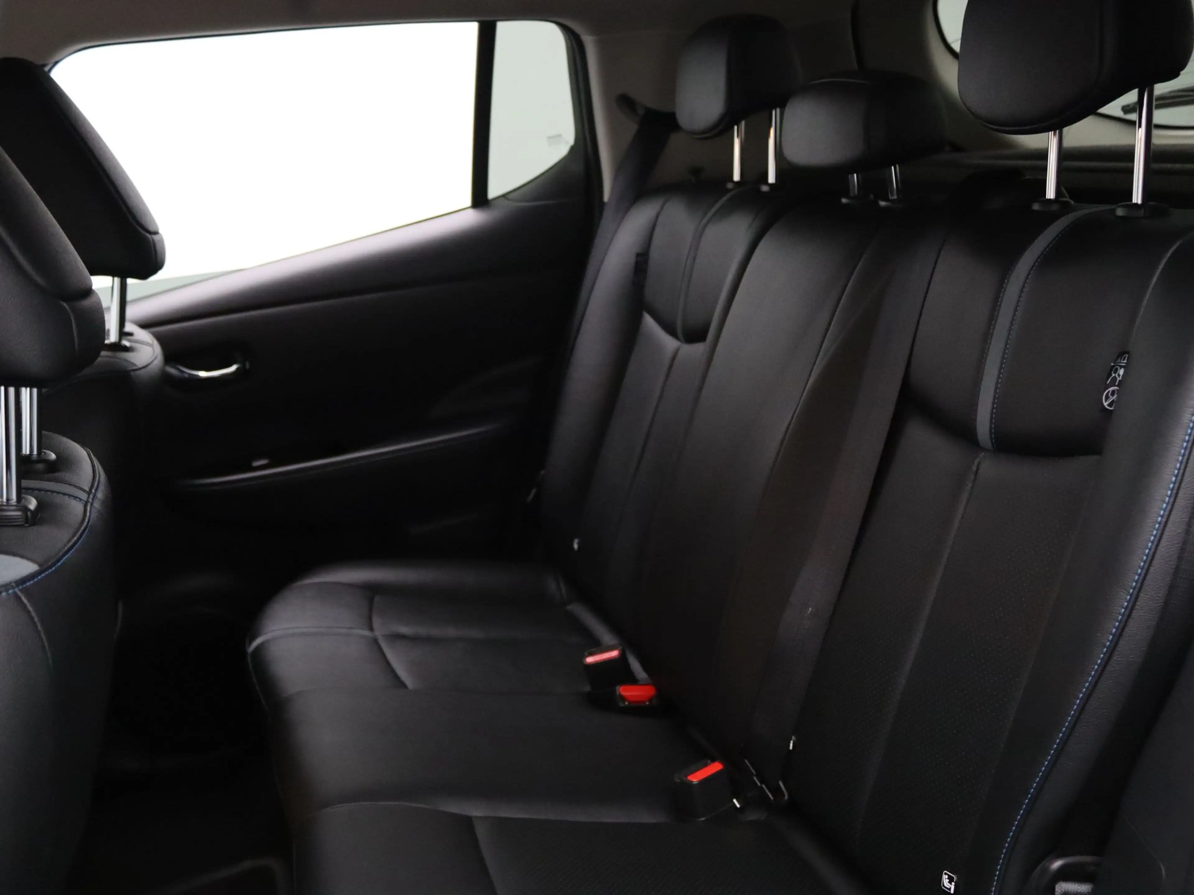 Nissan Leaf e+ Tekna 59 kWh Apple Carplay/Android Auto | Trekh — photo 30