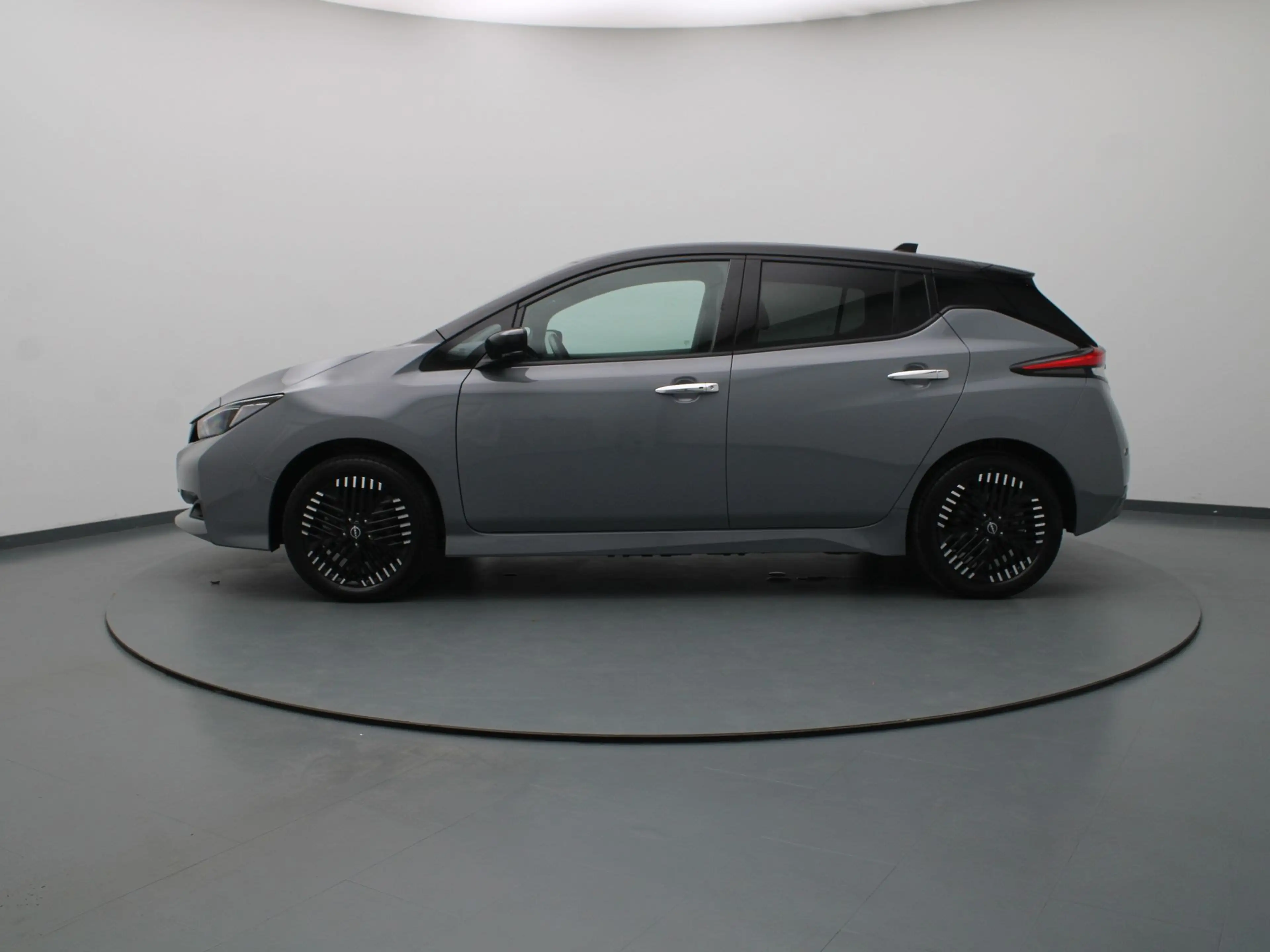 Nissan Leaf e+ Tekna 59 kWh Apple Carplay/Android Auto | Trekh — photo 24