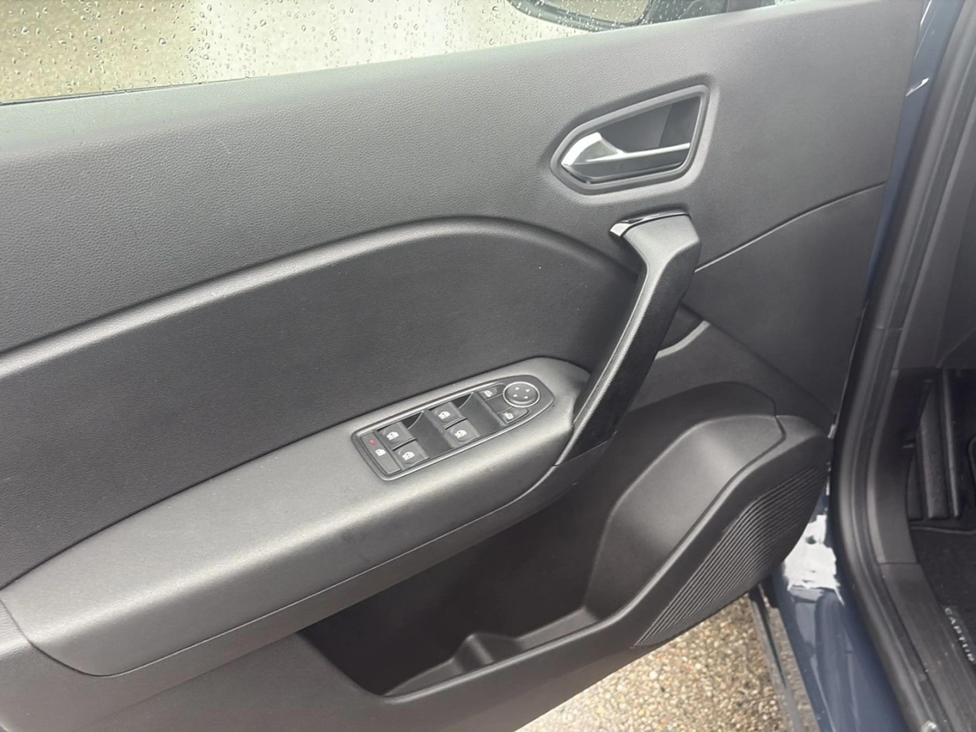 Renault Captur Equilibre LED Klima el. Fenster — photo 10