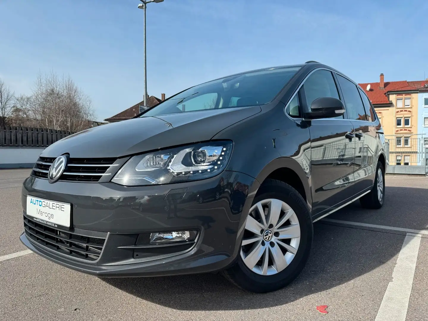 Volkswagen Sharan 2.0 TDI DSG AHK/XENON/ACC/ALU/KAMERA Gris - 1