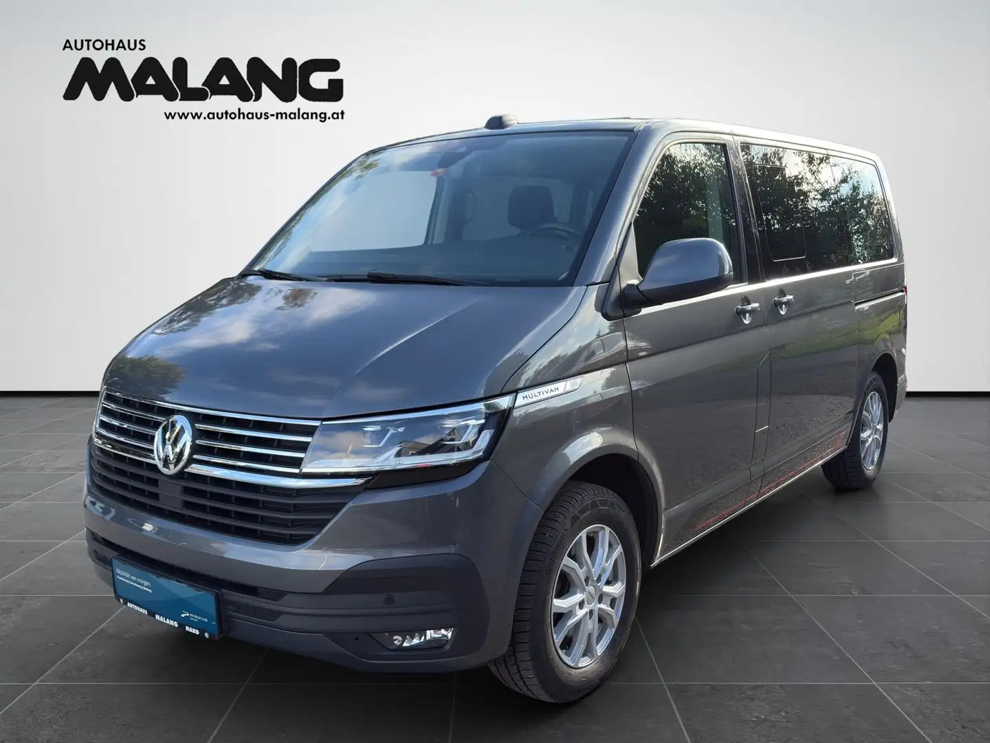 Volkswagen T6.1 Multivan VW T6.1 Multivan Edition TDI Gris - 1