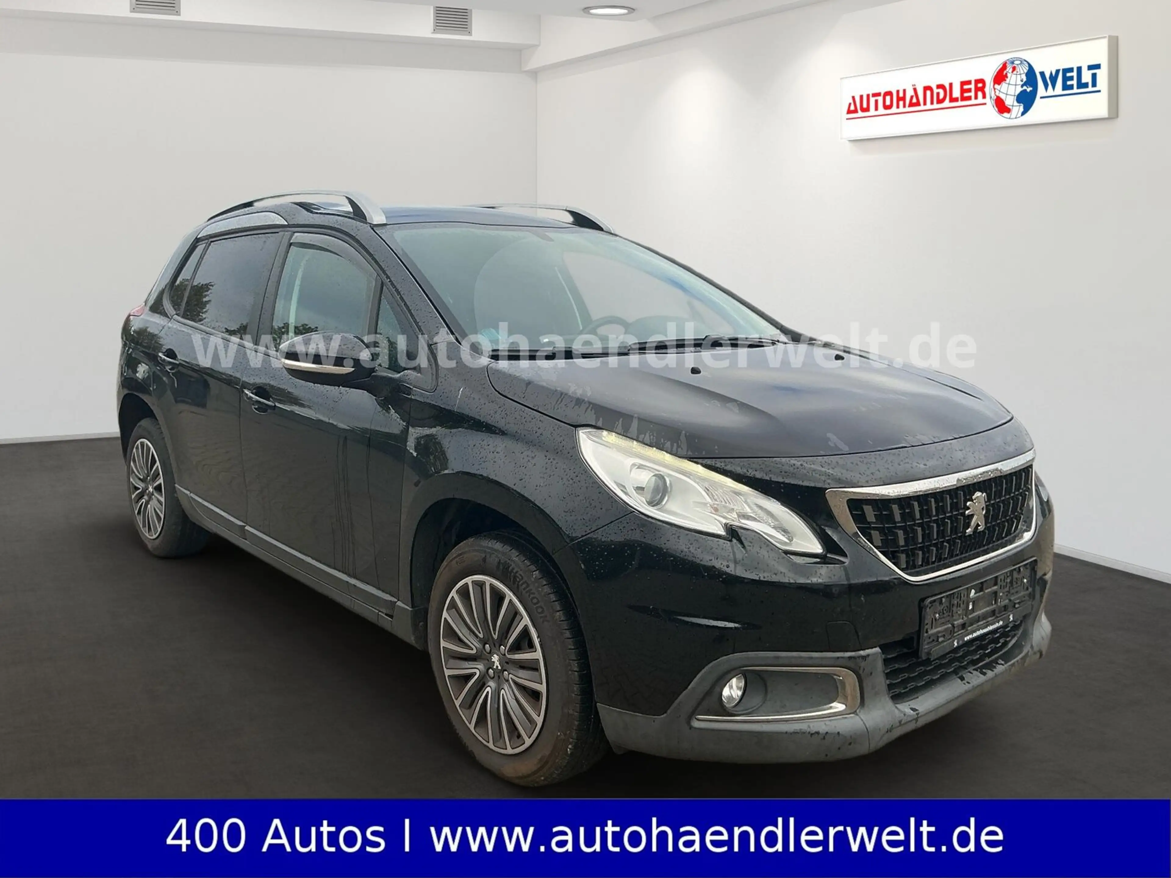 Peugeot 2008 1.2 PureTech Automatik — photo 3