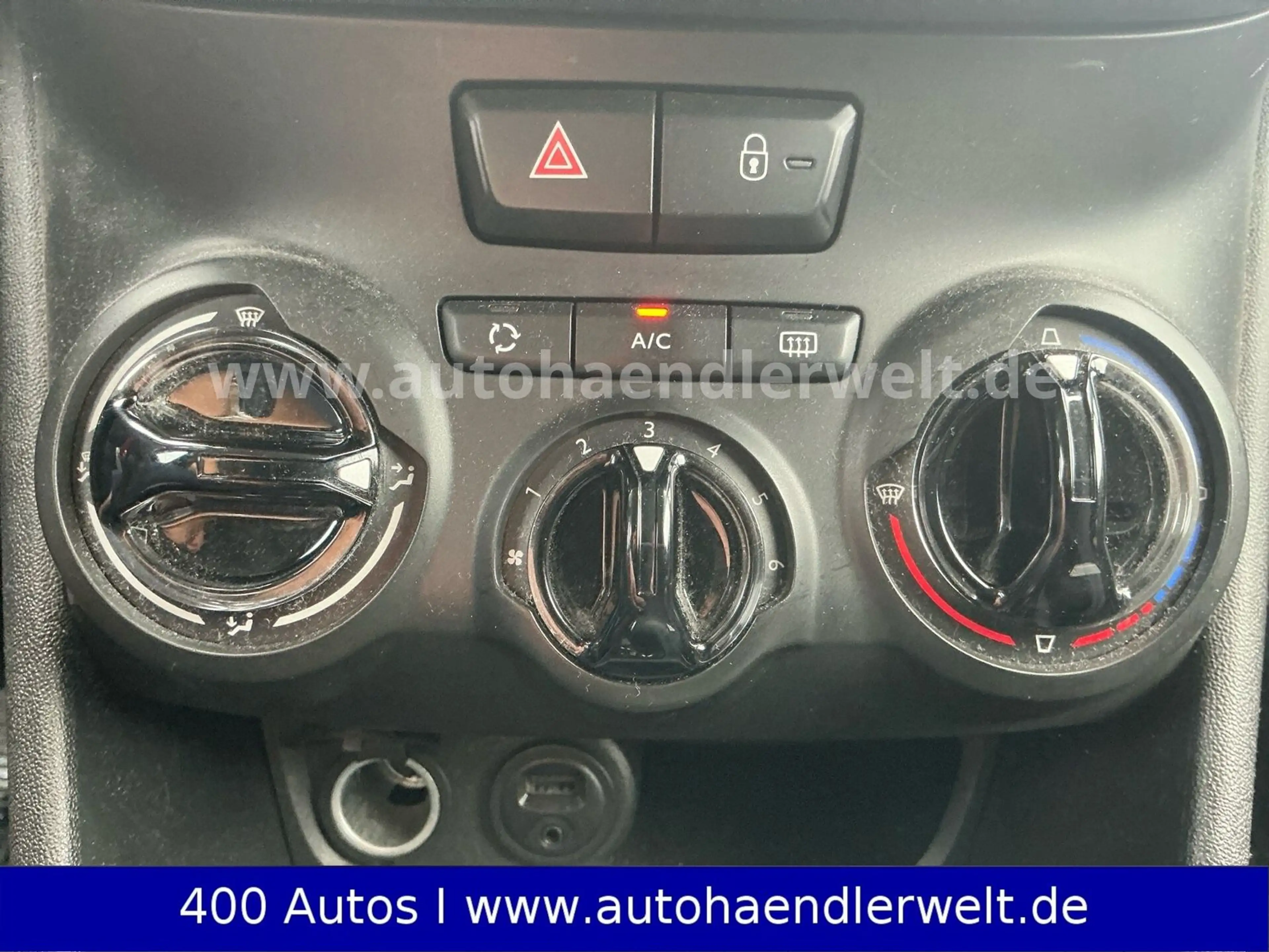 Peugeot 2008 1.2 PureTech Automatik — photo 15