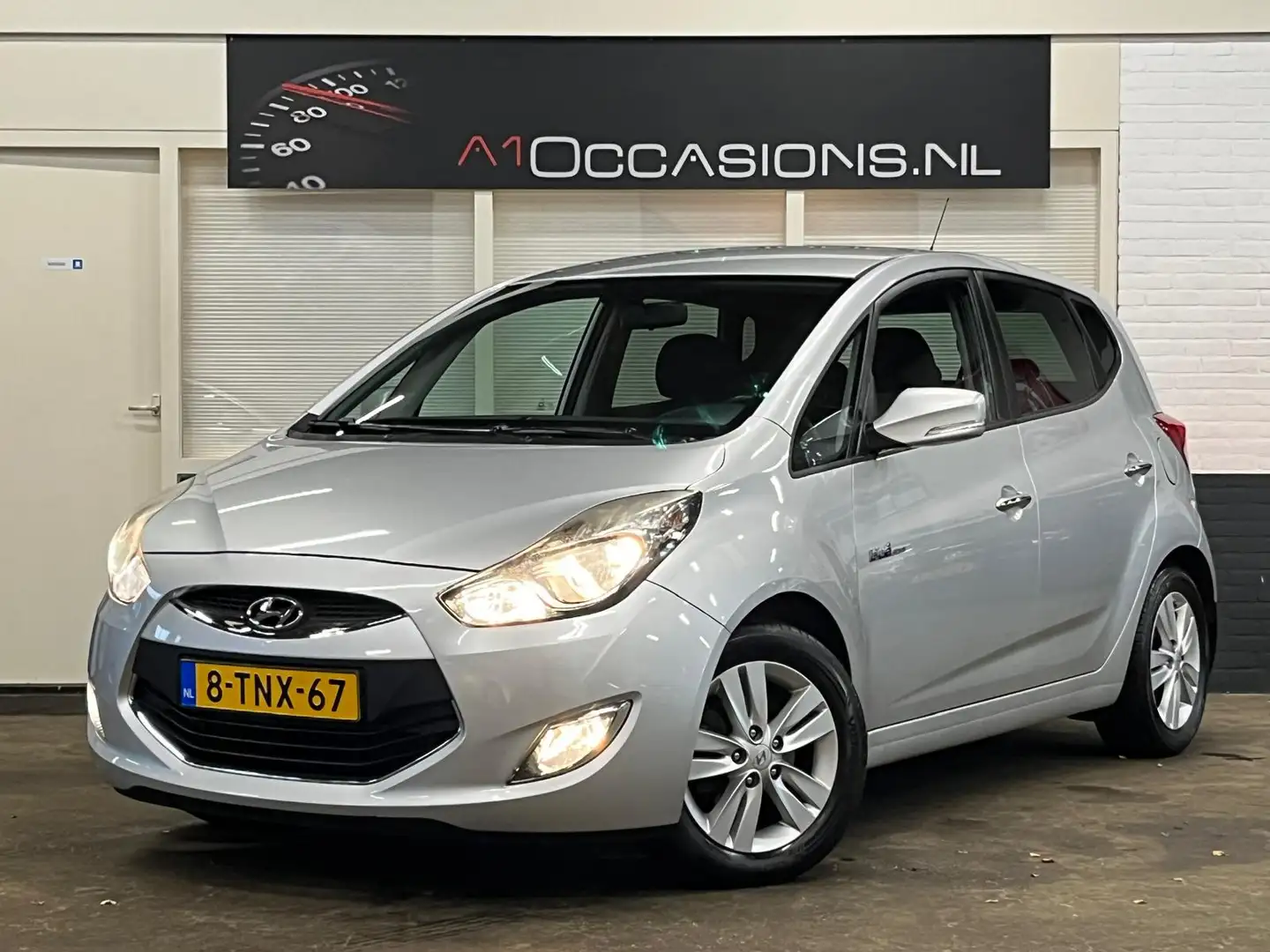Hyundai iX20 1.4i i-Vision Gris - 2