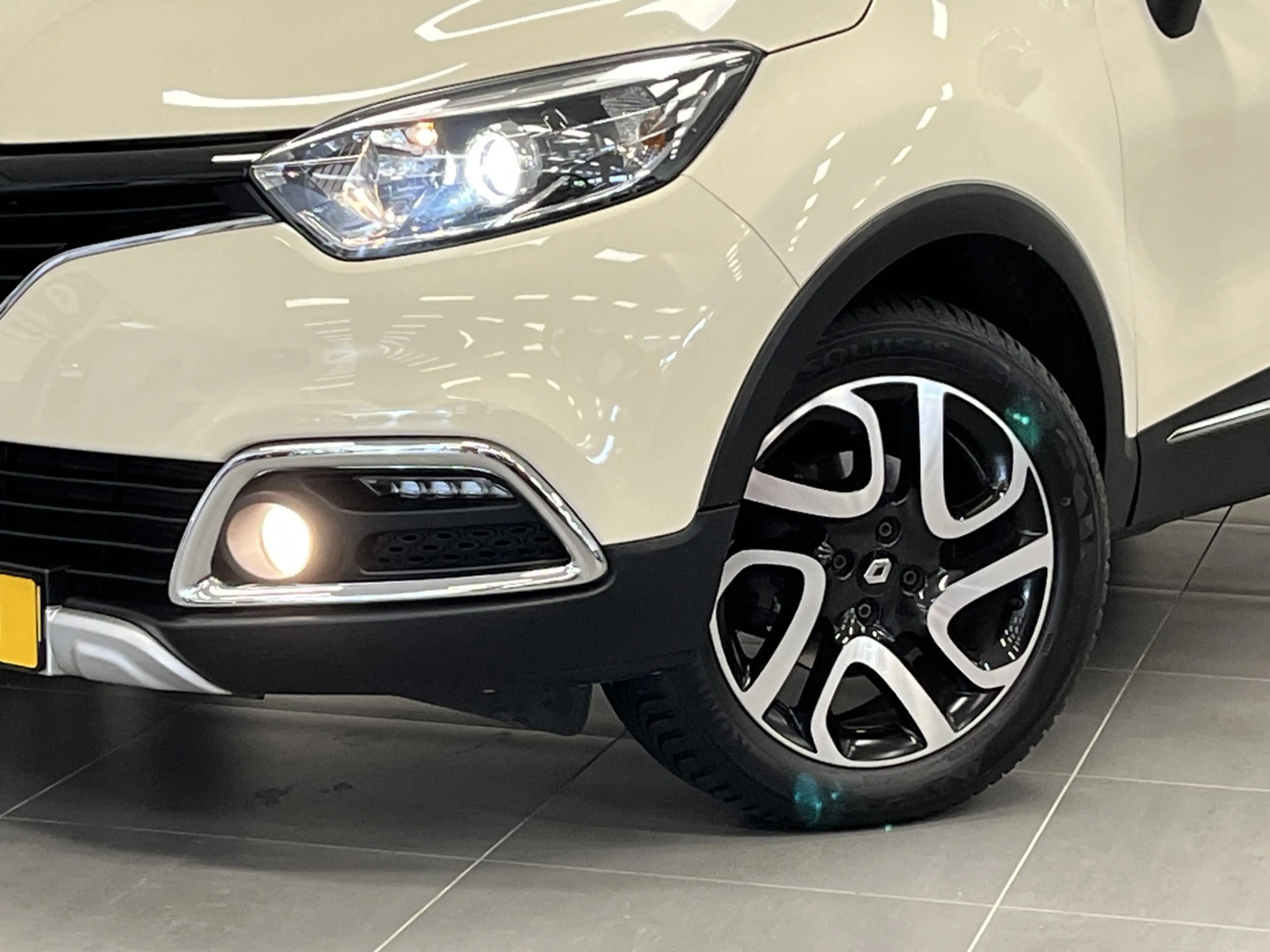 Renault Captur 1.2 TCe Xmod AUTOMAAT! | NAVIGATIE | LICHTMETALEN — photo 11