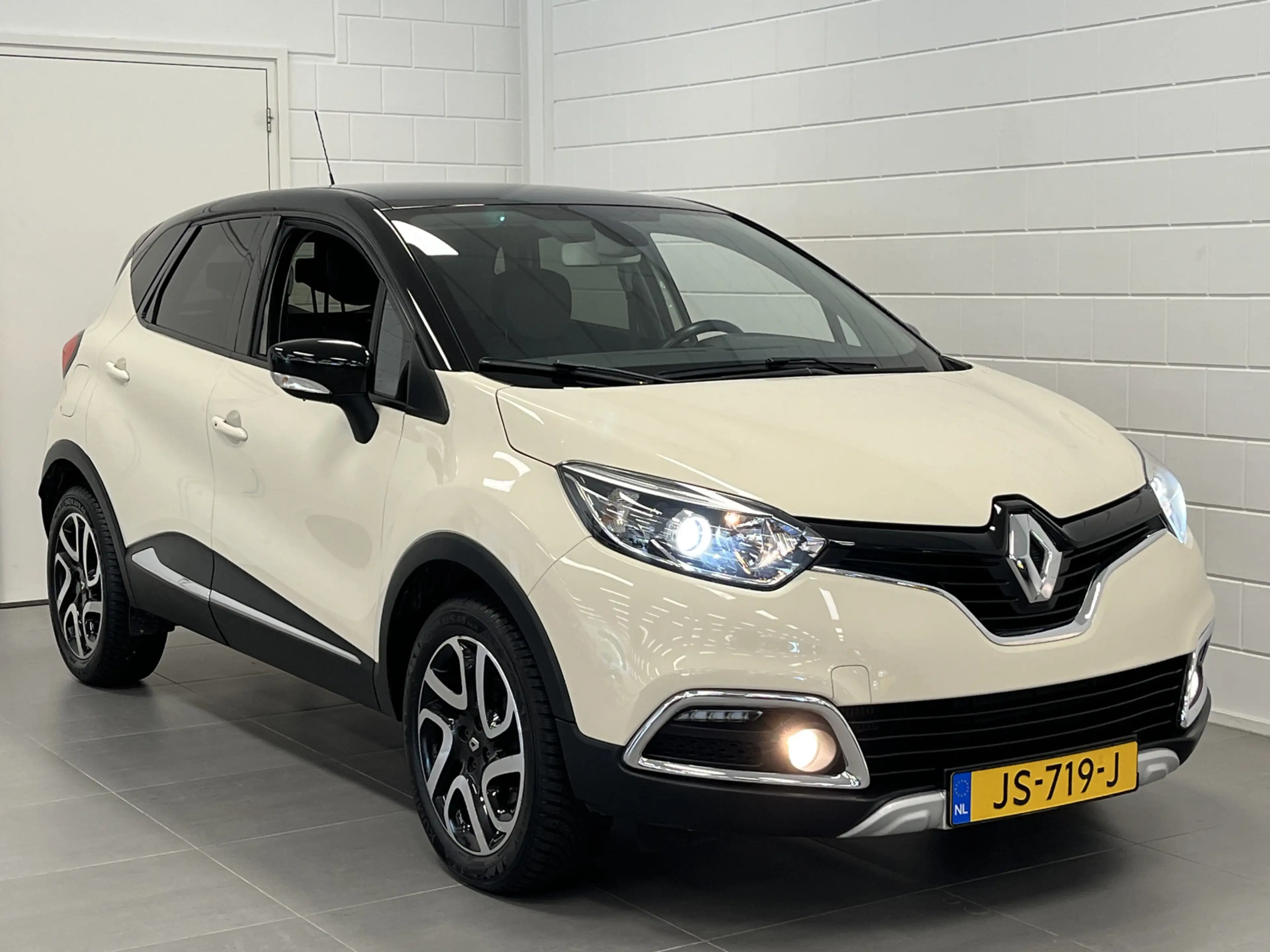 Renault Captur 1.2 TCe Xmod AUTOMAAT! | NAVIGATIE | LICHTMETALEN — photo 9