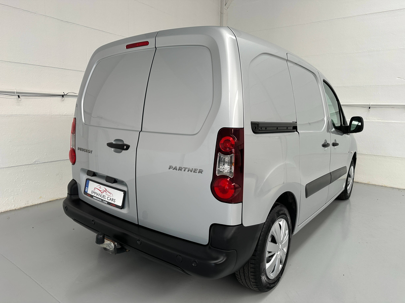 Peugeot Partner 1.6i 3Places! PAS un PureTech, moteur à chaine! AIR-CO+Attache remorque — photo 8