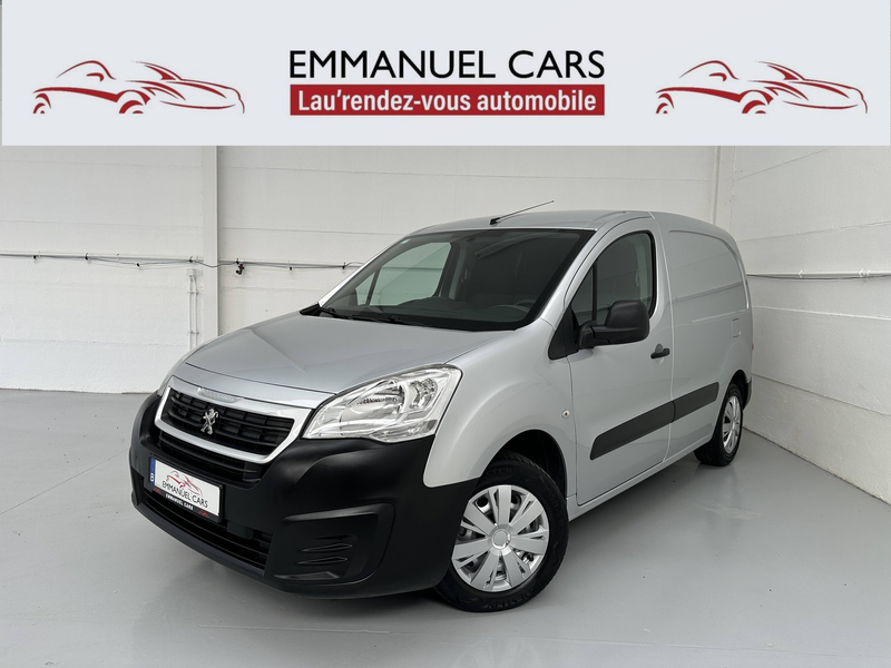 Peugeot Partner 1.6i 3Places! PAS un PureTech, moteur à chaine! AIR-CO+Attache remorque