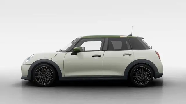 Mini Hatch view 13
