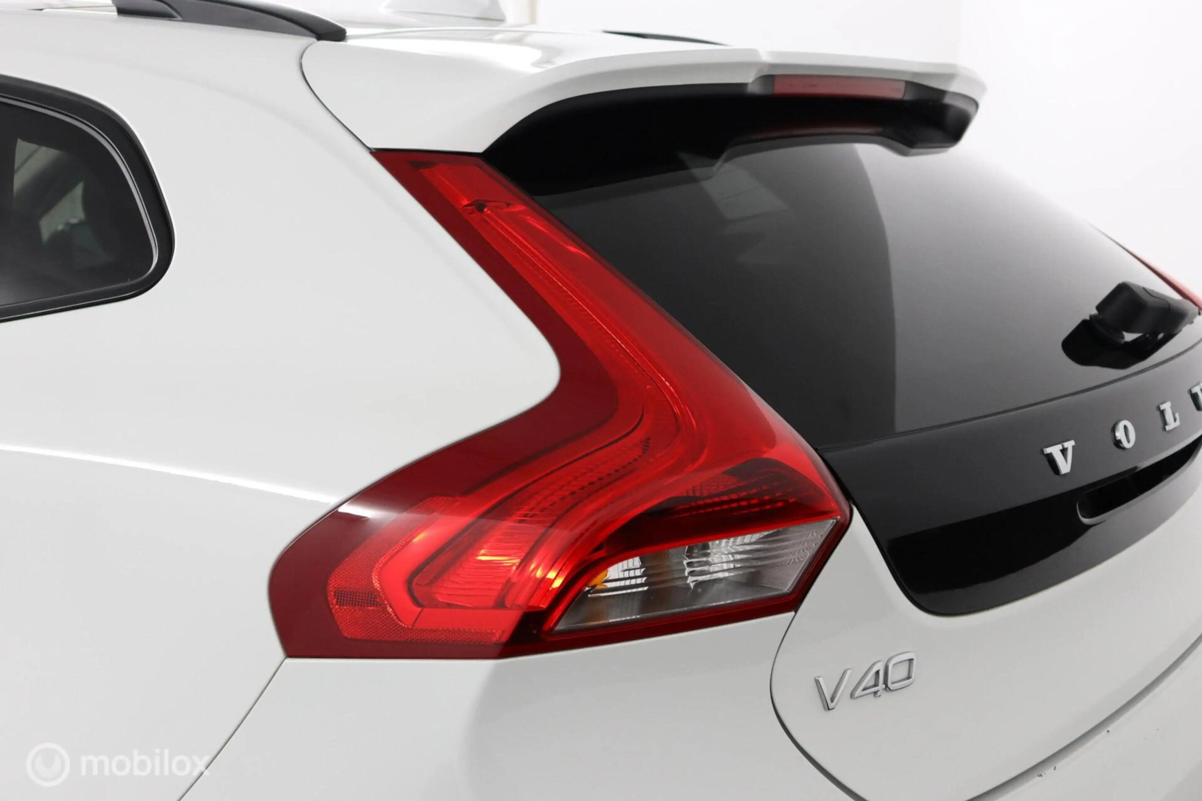 Volvo V40 Cross Country 1.5 T3 Polar+ Luxury | Panoaramdak | Keyless | Ver — photo 14