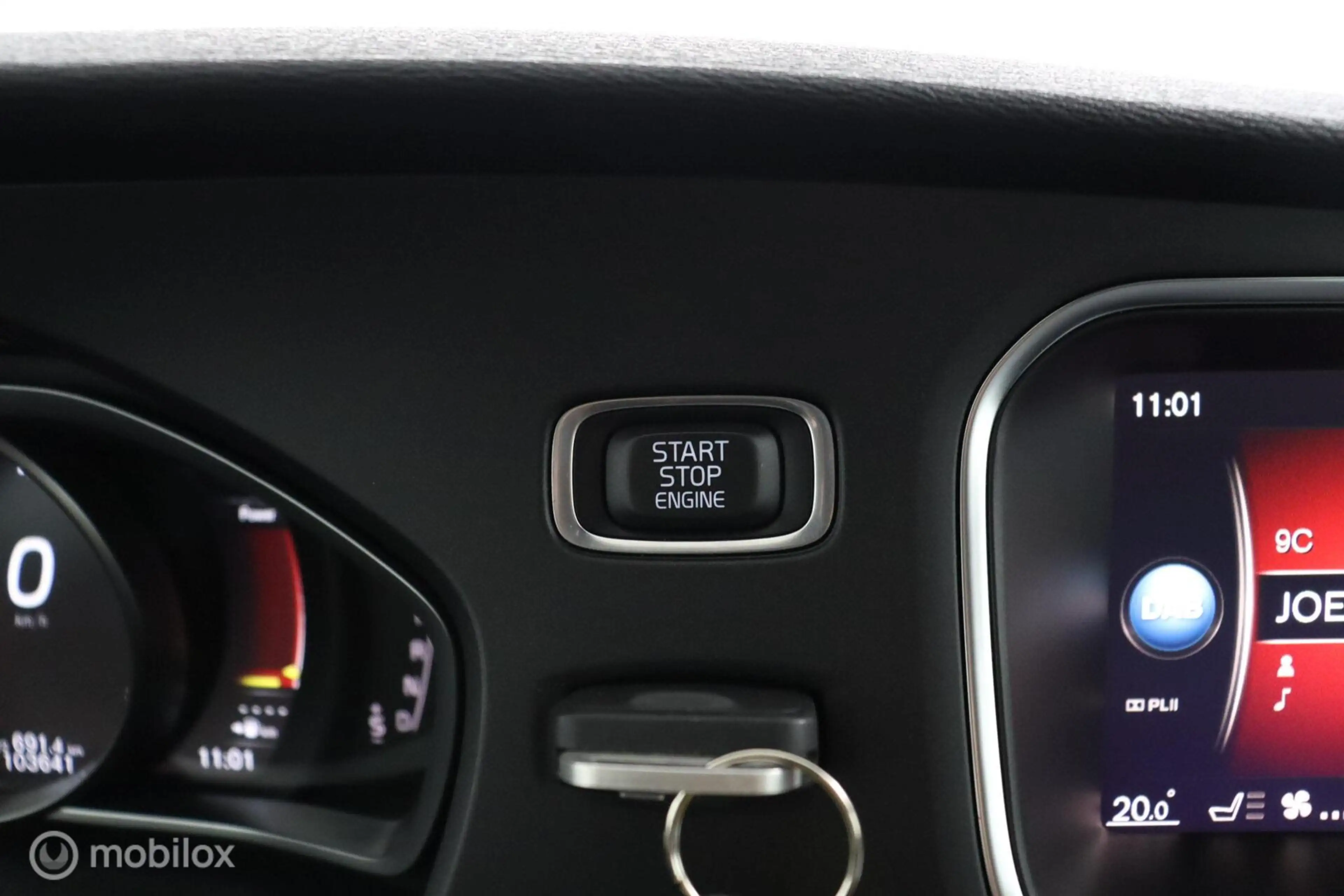 Volvo V40 Cross Country 1.5 T3 Polar+ Luxury | Panoaramdak | Keyless | Ver — photo 8