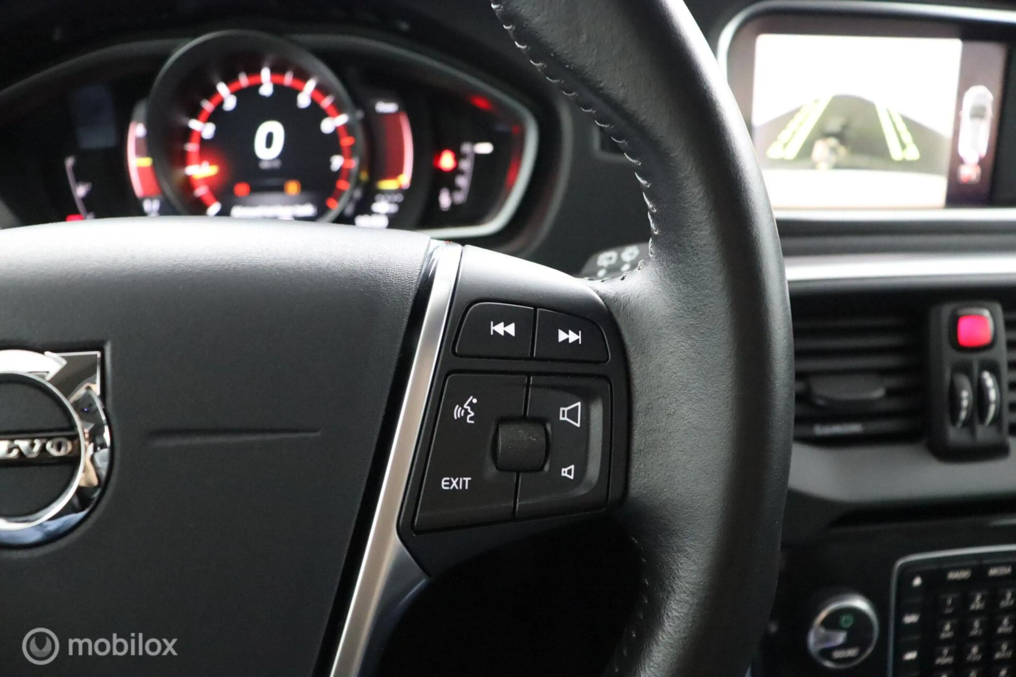 Volvo V40 Cross Country 1.5 T3 Polar+ Luxury | Panoaramdak | Keyless | Ver — photo 30