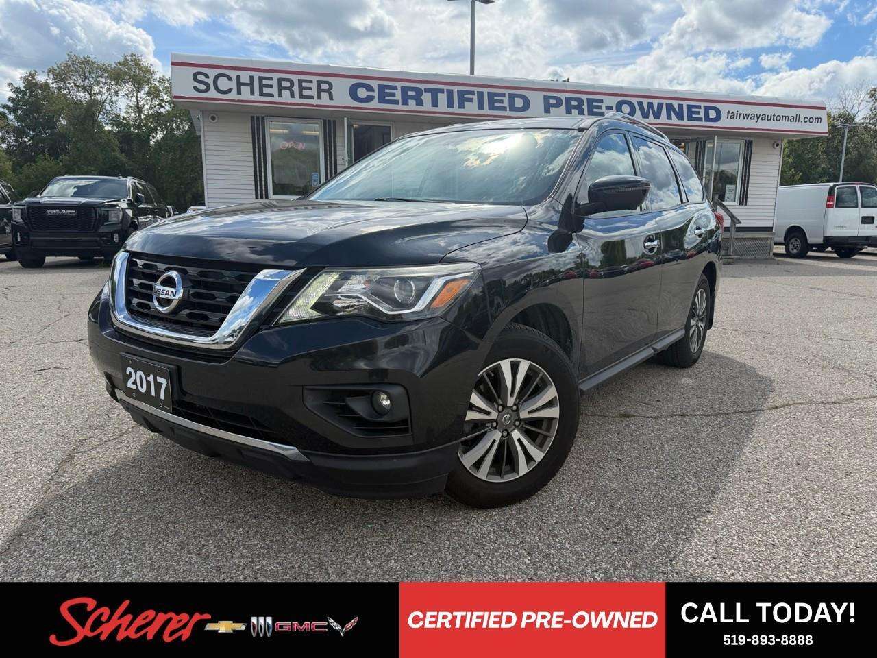 2017 Nissan Pathfinder SL