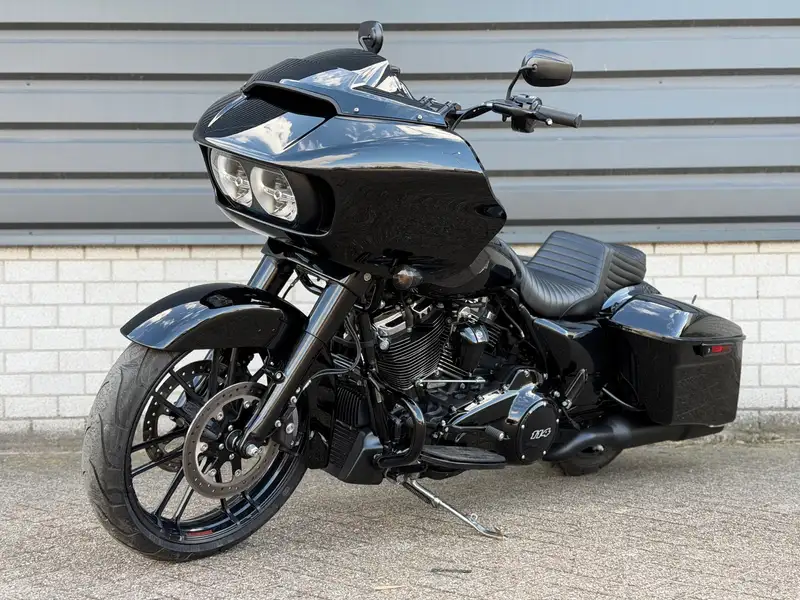 Harley-Davidson Road Glide - foto 6