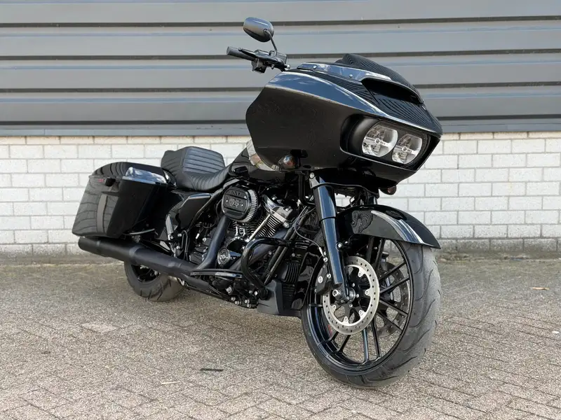 Harley-Davidson Road Glide - foto 5