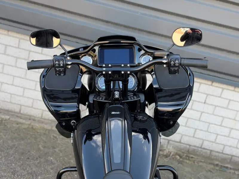 Harley-Davidson Road Glide - foto 7