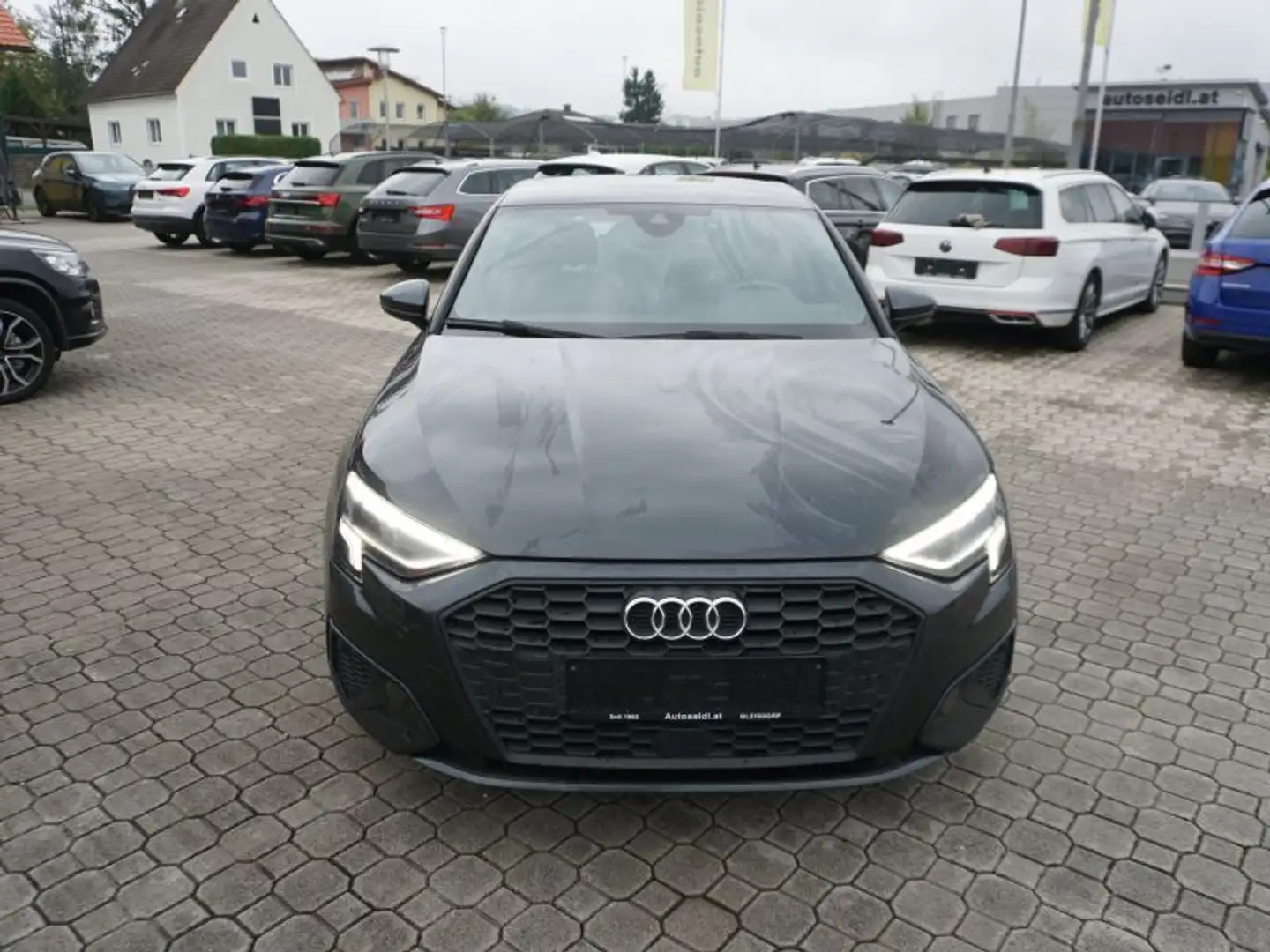 Audi A3 SB 30 TDI intense *VIRTUAL+LED+NAVI* Grau - 2